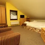 Konukevi Demi
