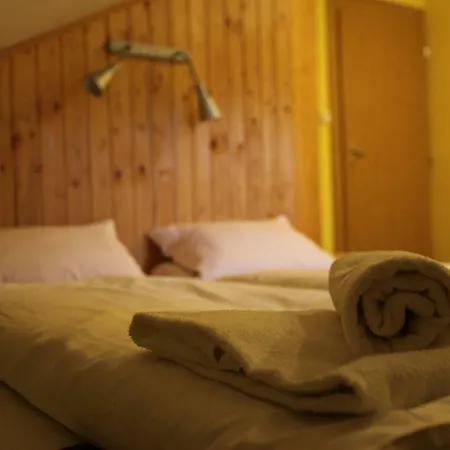 Demi Guest house